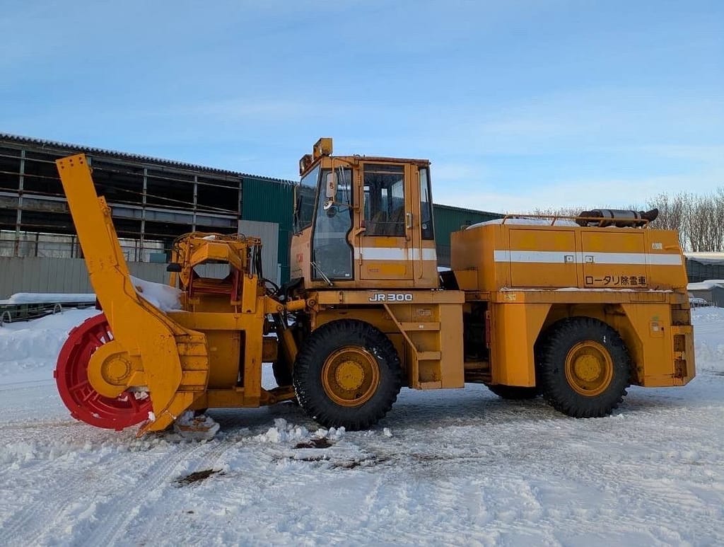 大型ロータリー除雪車